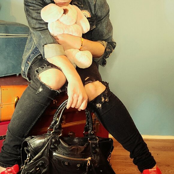 Purse handbag, crossbody, top handle, duffle satchel, shoulder bag, clutch, tote - Picture 16 of 16